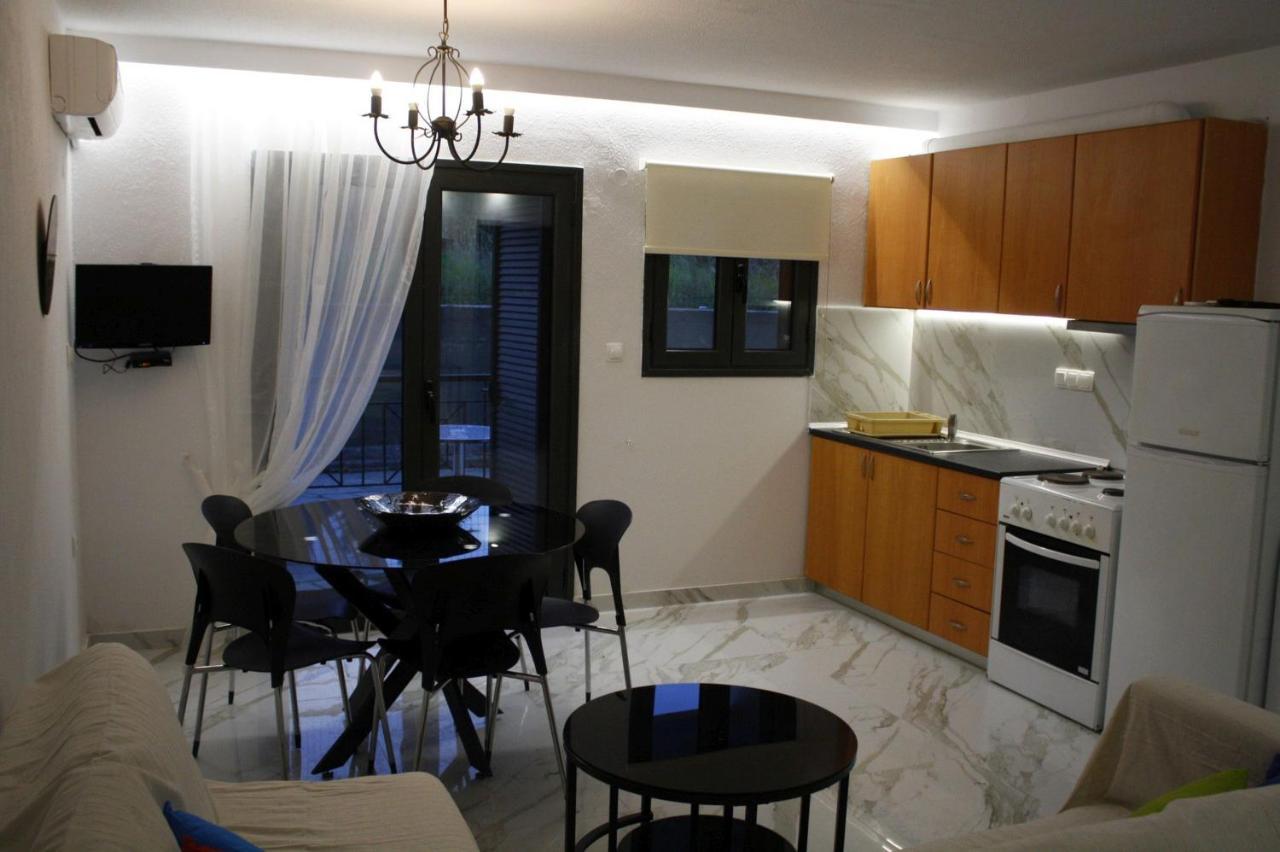 Akti Salonikiou Salonikiou Beach Apartments מראה חיצוני תמונה
